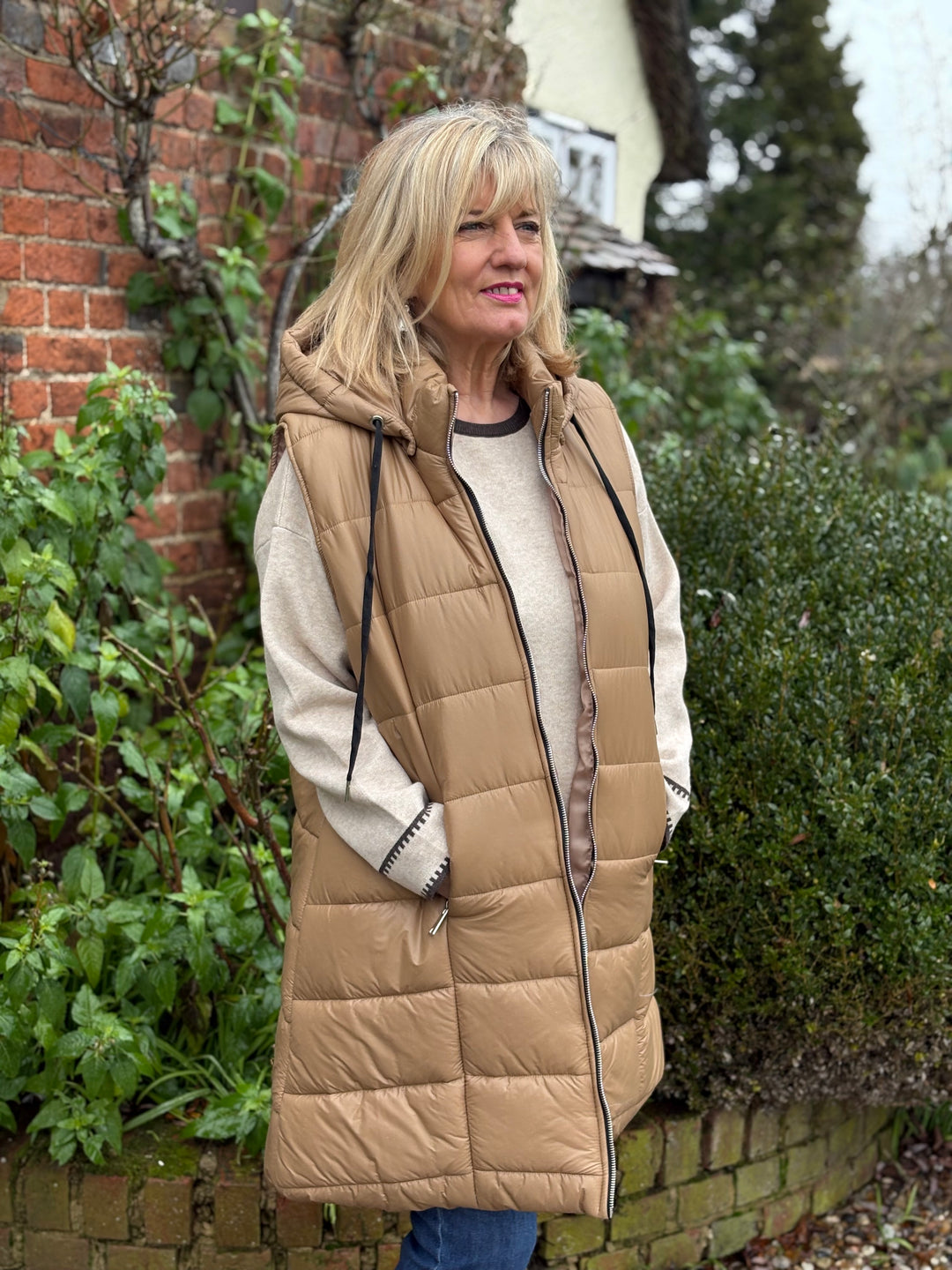 Padded Longline Gilet - Petite | Tan