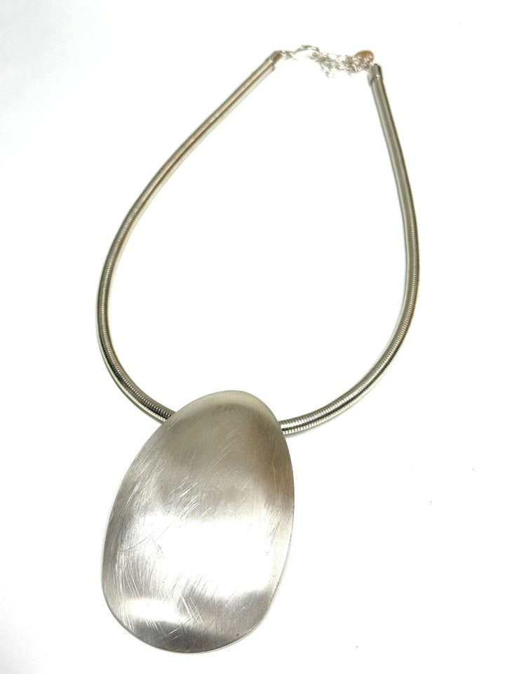 Brushed Oval Drop Necklace | Silver - Mandy's Heaven 