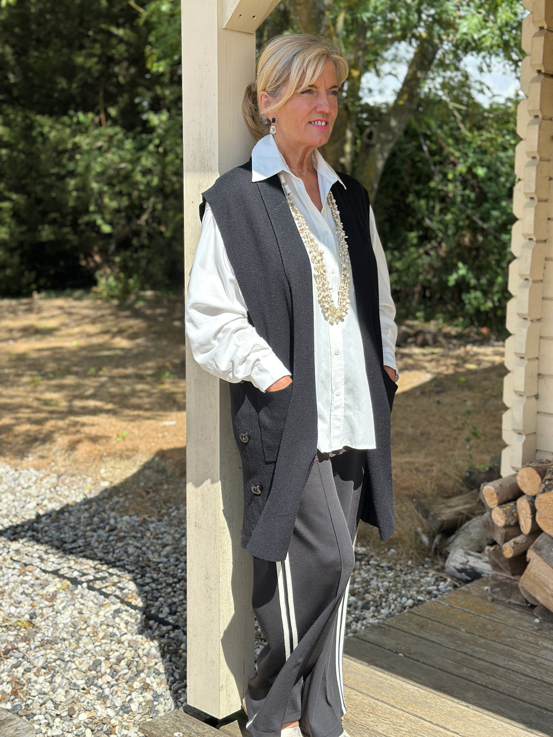 Button Pocket Gilet | Black