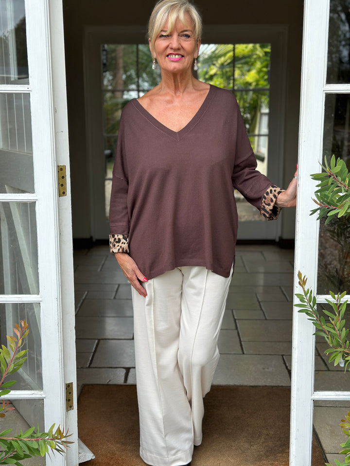 Leopard Cuff Jumper - Malissa J | Chocolate Brown