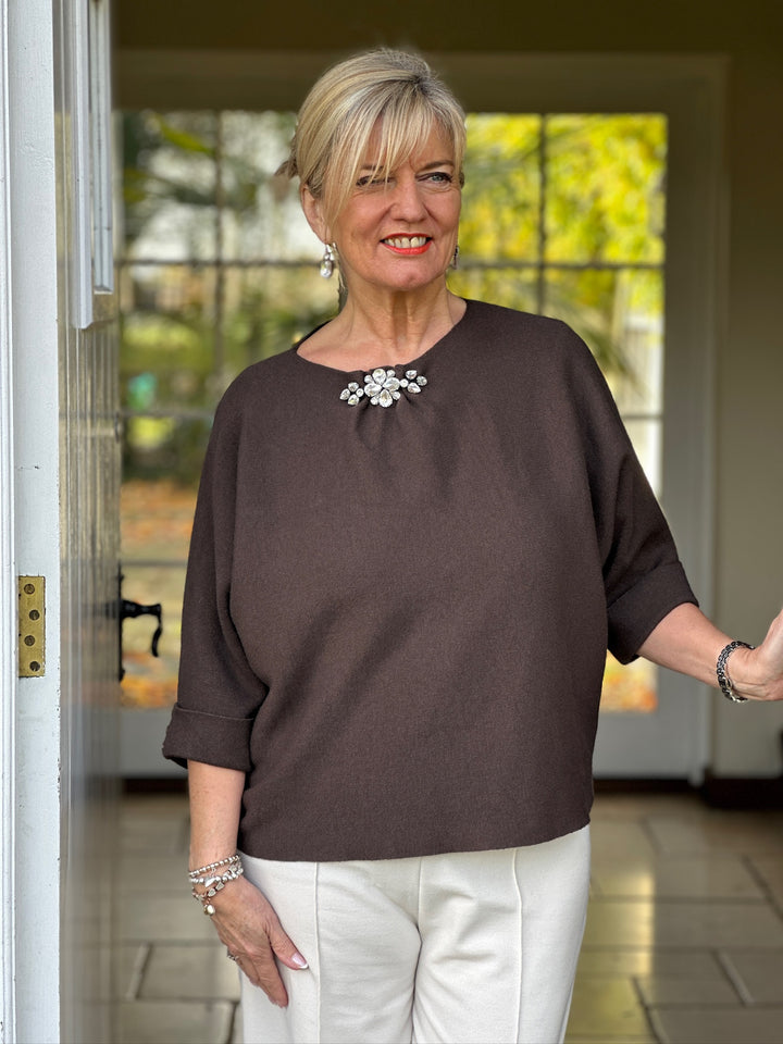 Petite Jewel Brooch Top | Chocolate