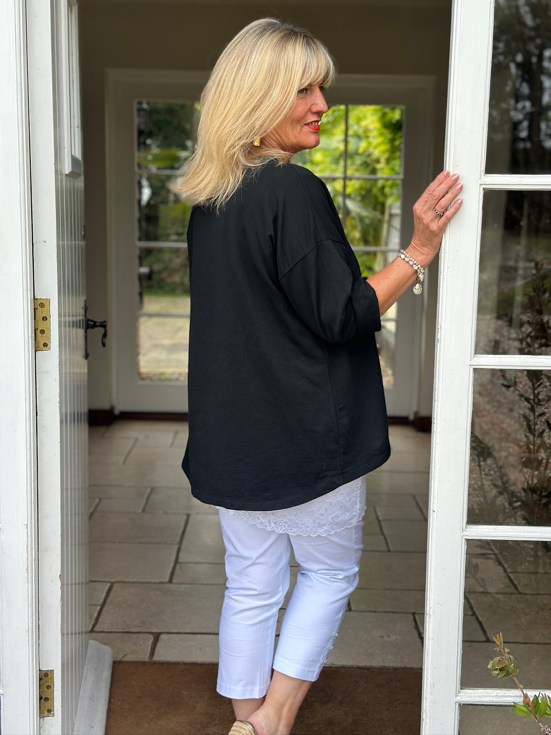 Cotton Star Lightweight Sweatshirt | Black