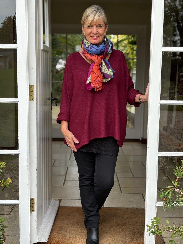 V-Neck Knitted Jumper | Burgundy