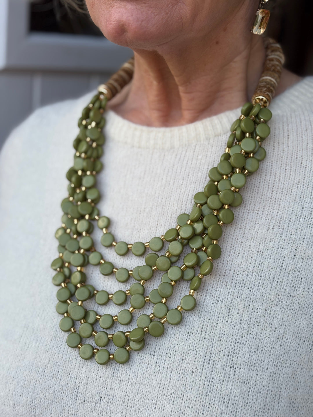 Coconut Shell & Mini Circle Bead Necklace | Forest Green & Gold