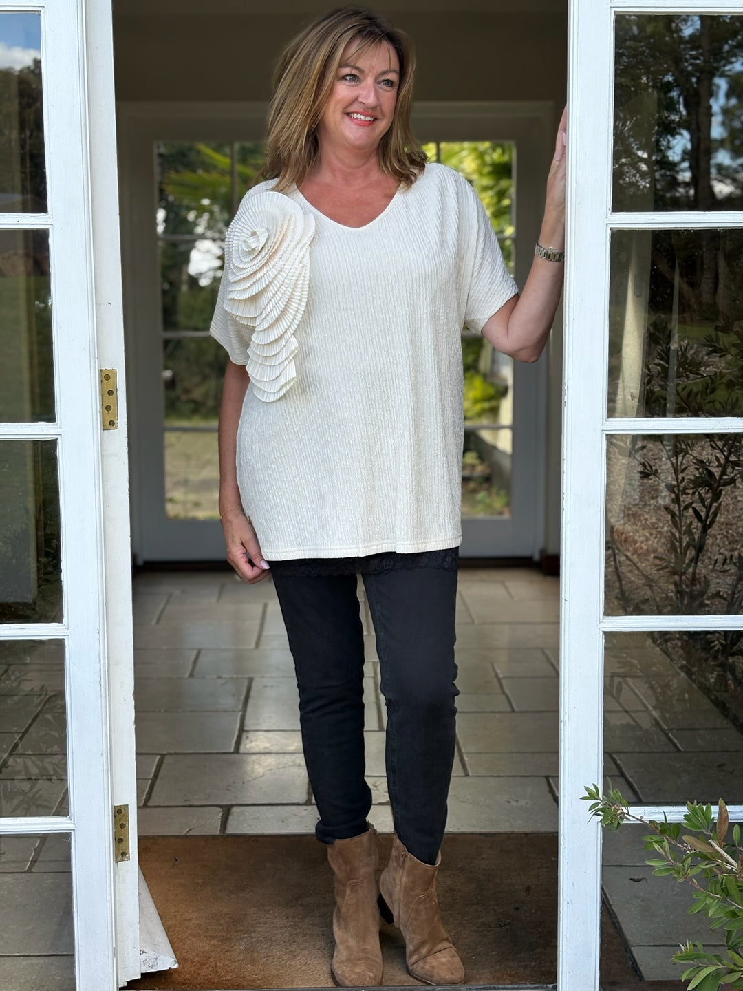 Flower Applique Top - Malissa J | Cream