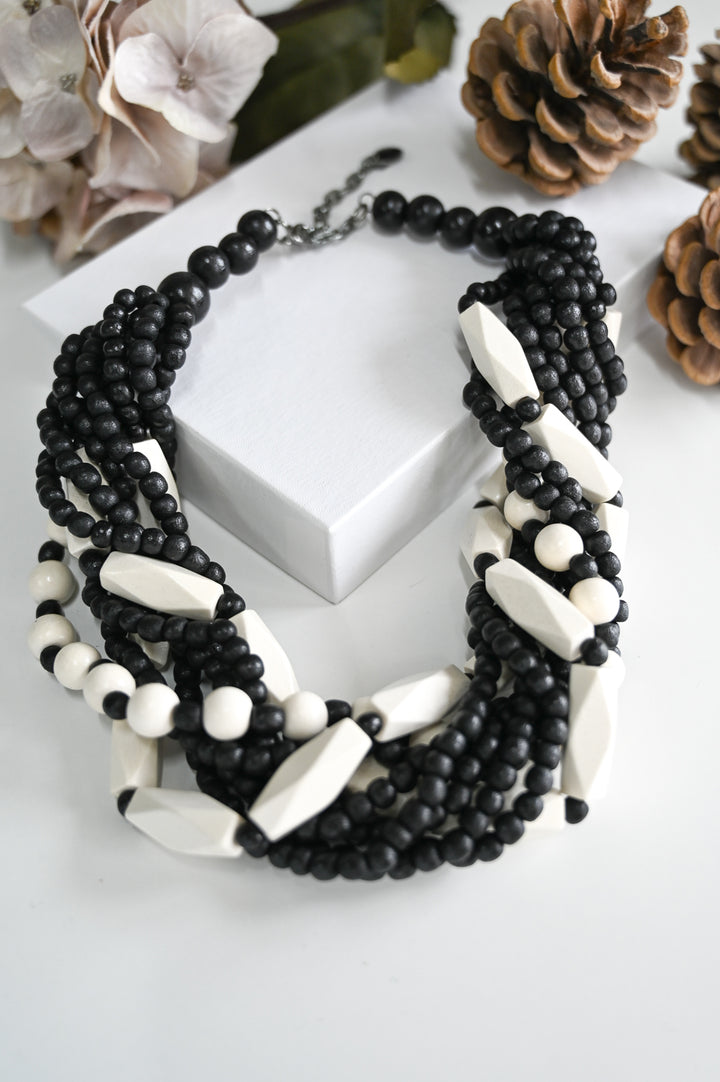Twisted Bead Necklace