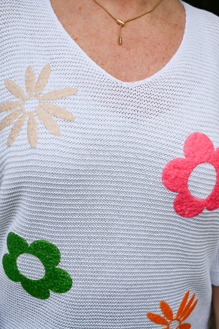 Petite Boucle Flower Top - White