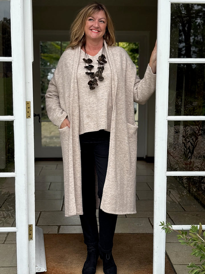 Raised Seam V-Neck Jumper | Beige