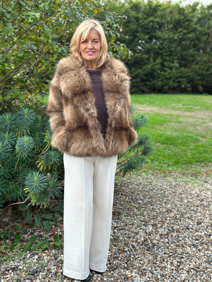 Short Faux Fur Jacket | Brown