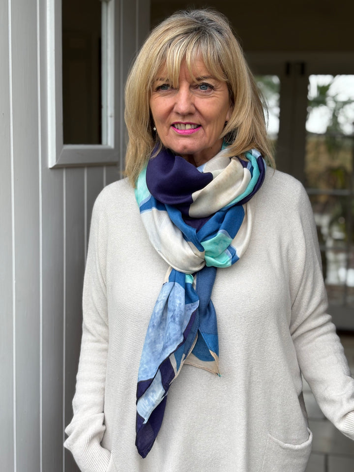 Large Leaves Scarf | Multi Blue