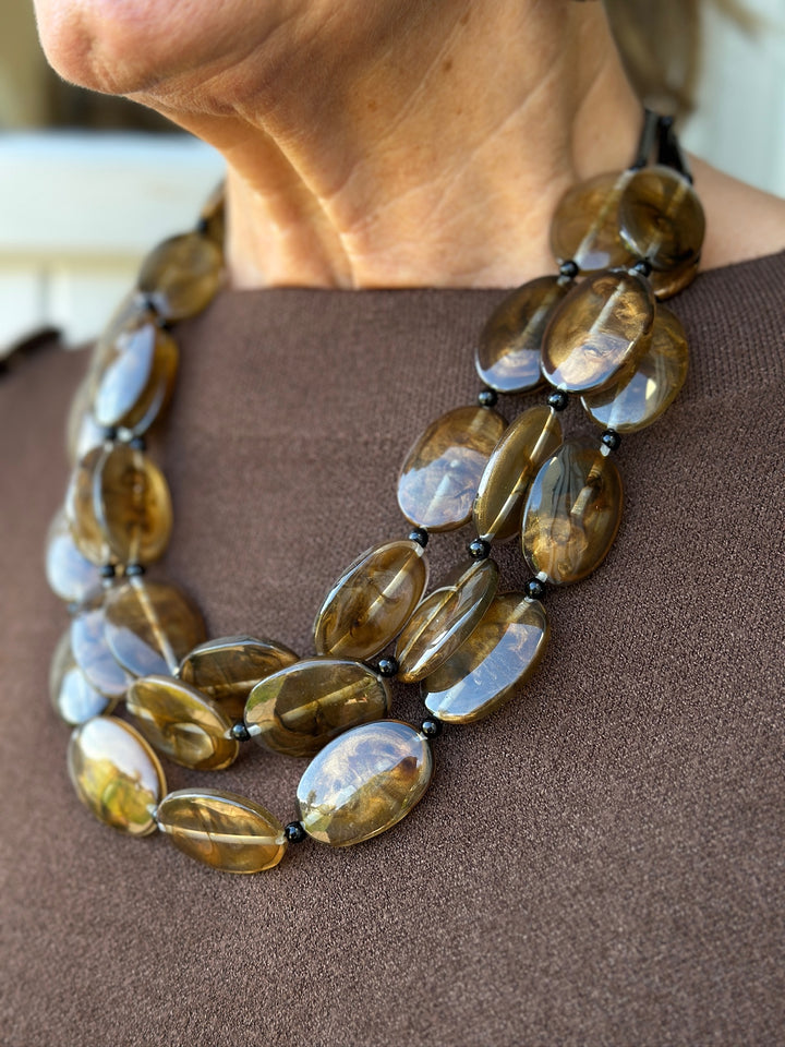 Short Layered Resin Pebble Necklace | Brown