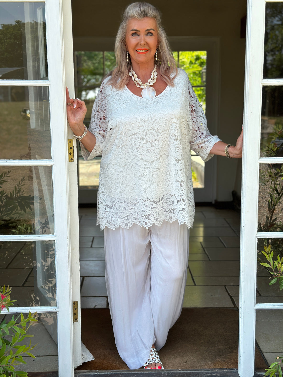 Isabelle Lace Top | White