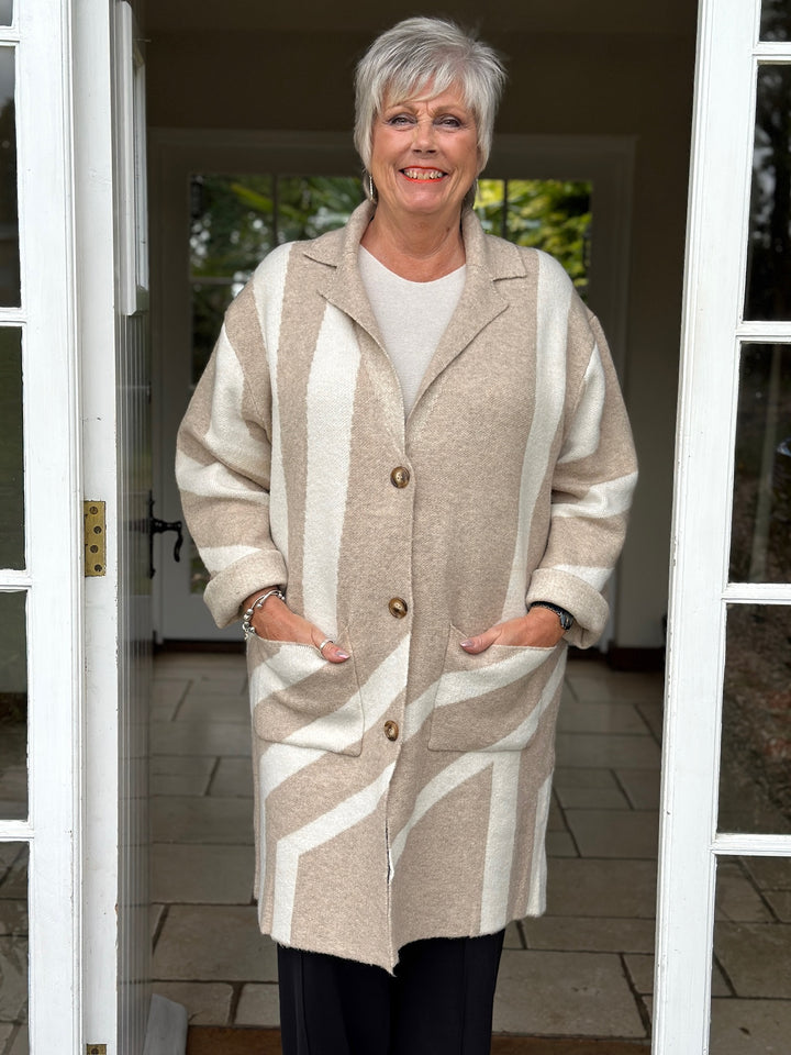 Geometric Jacquard Jacket | Oatmeal