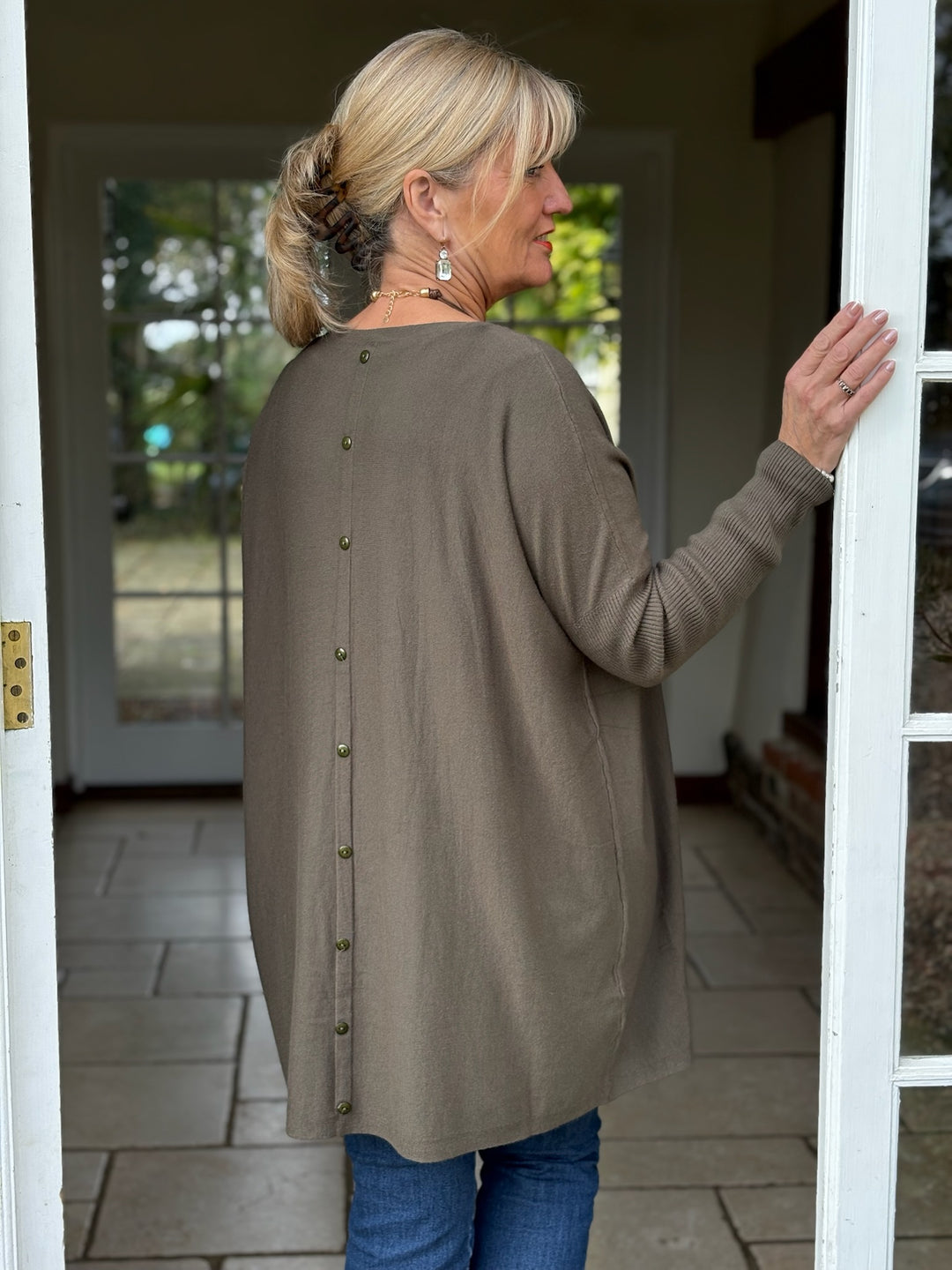 Button Back Lightweight Jumper | Khaki