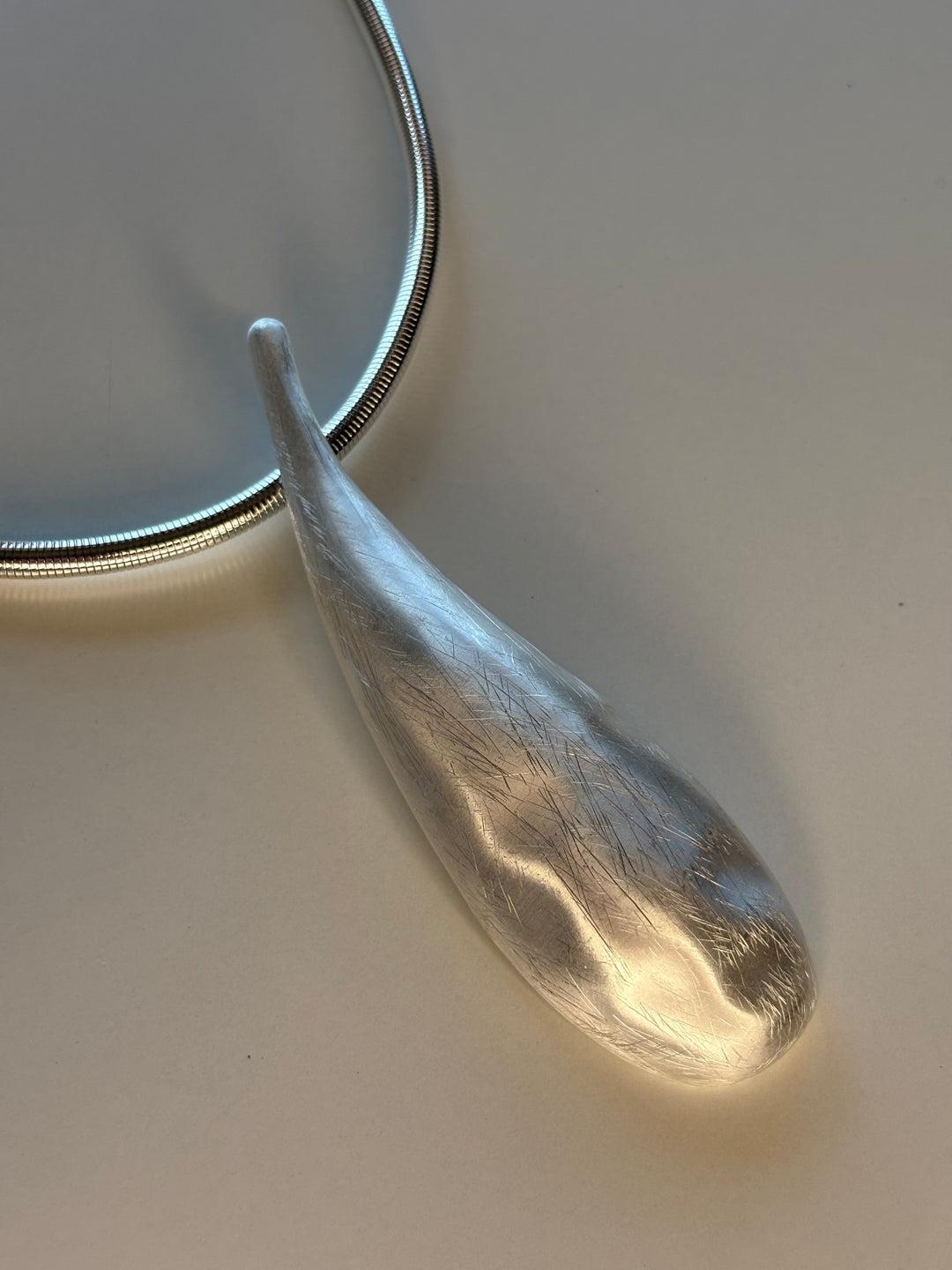 Large Tear Drop Pendant Necklace | Silver