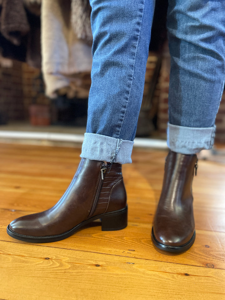 Lunar Hayley Ankle Boot | Brown