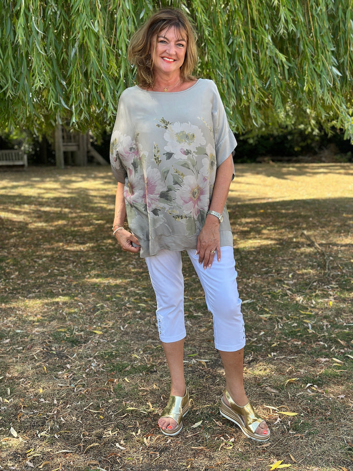 Floral Soft Ovesized Top | Taupe