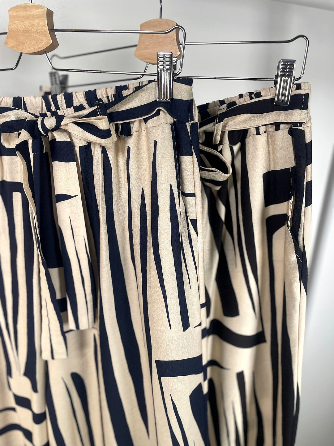 Abstract Print Wide Leg Trousers | Navy