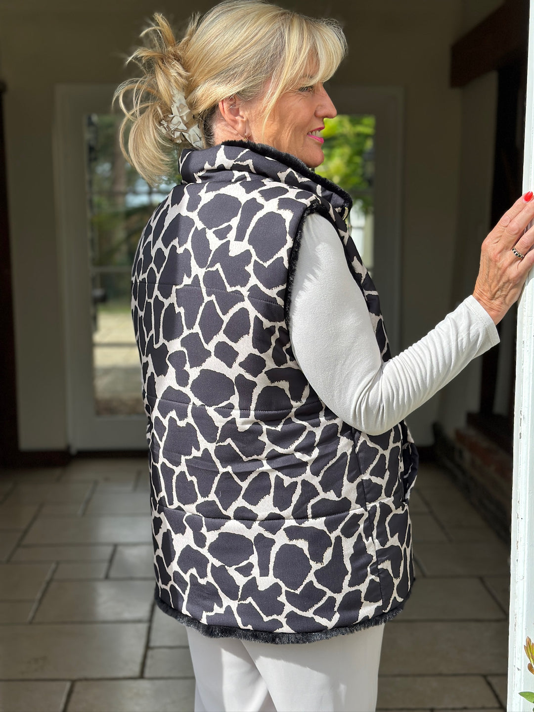 Animal Print Reversible Gilet - Malissa J | Giraffe