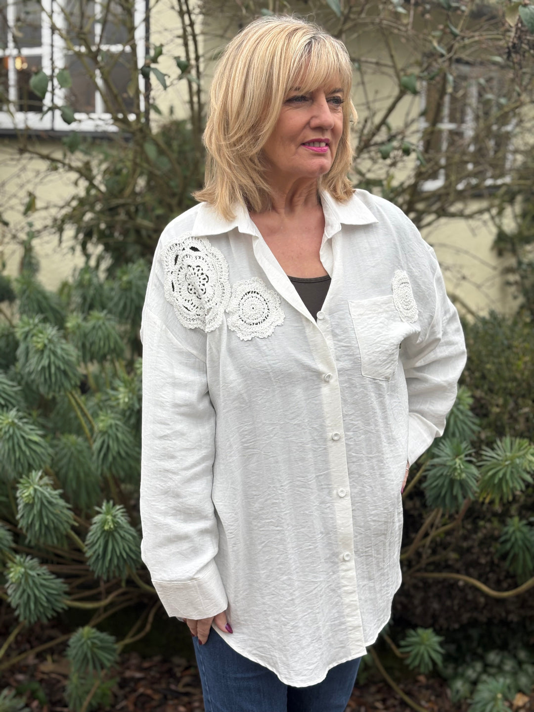 Crochet Flower Blouse l Cream