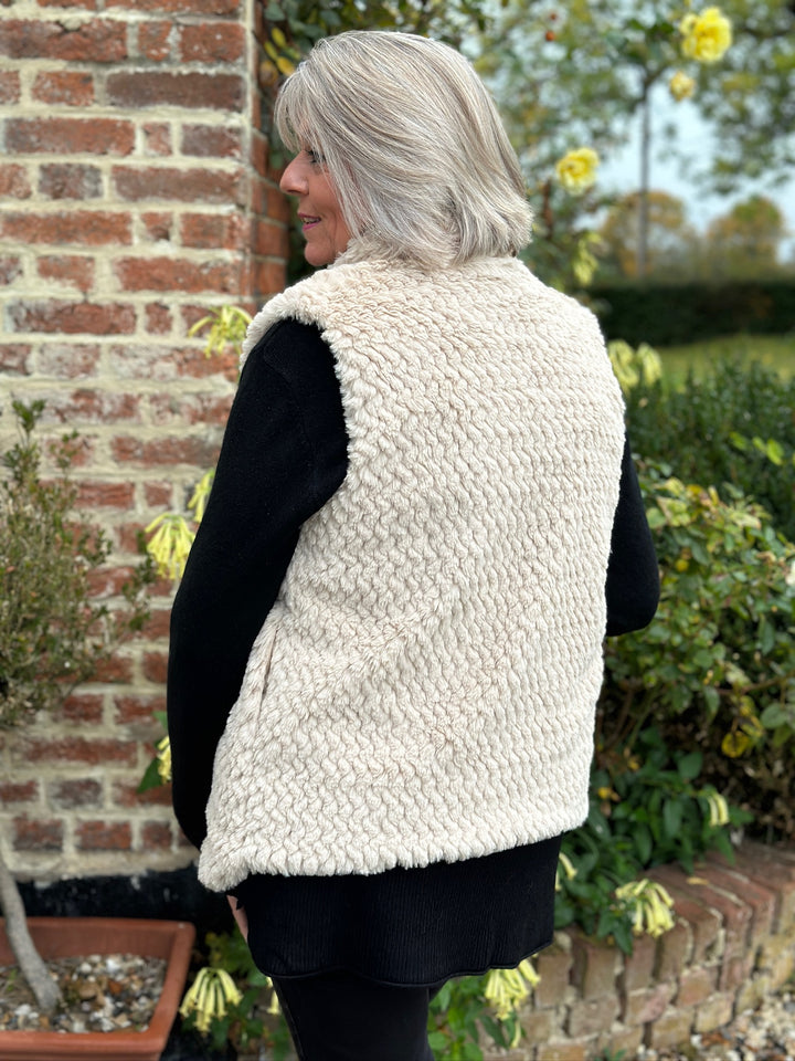 Teddy Soft Faux Fur Gilet | Crème Brûlée