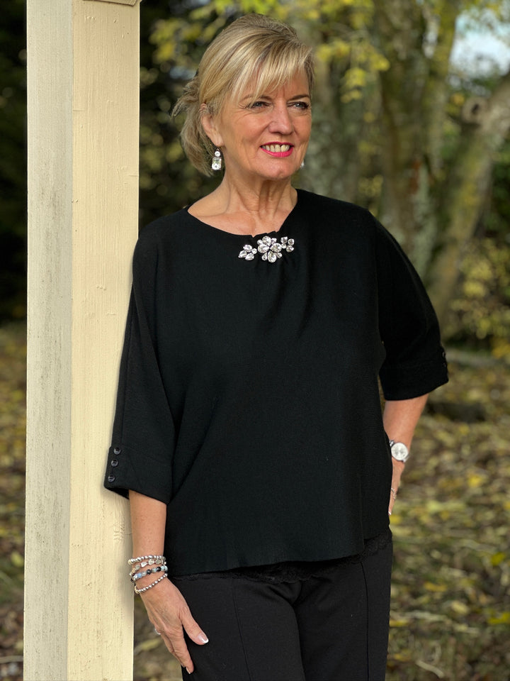 Petite Jewel Brooch Top | Black