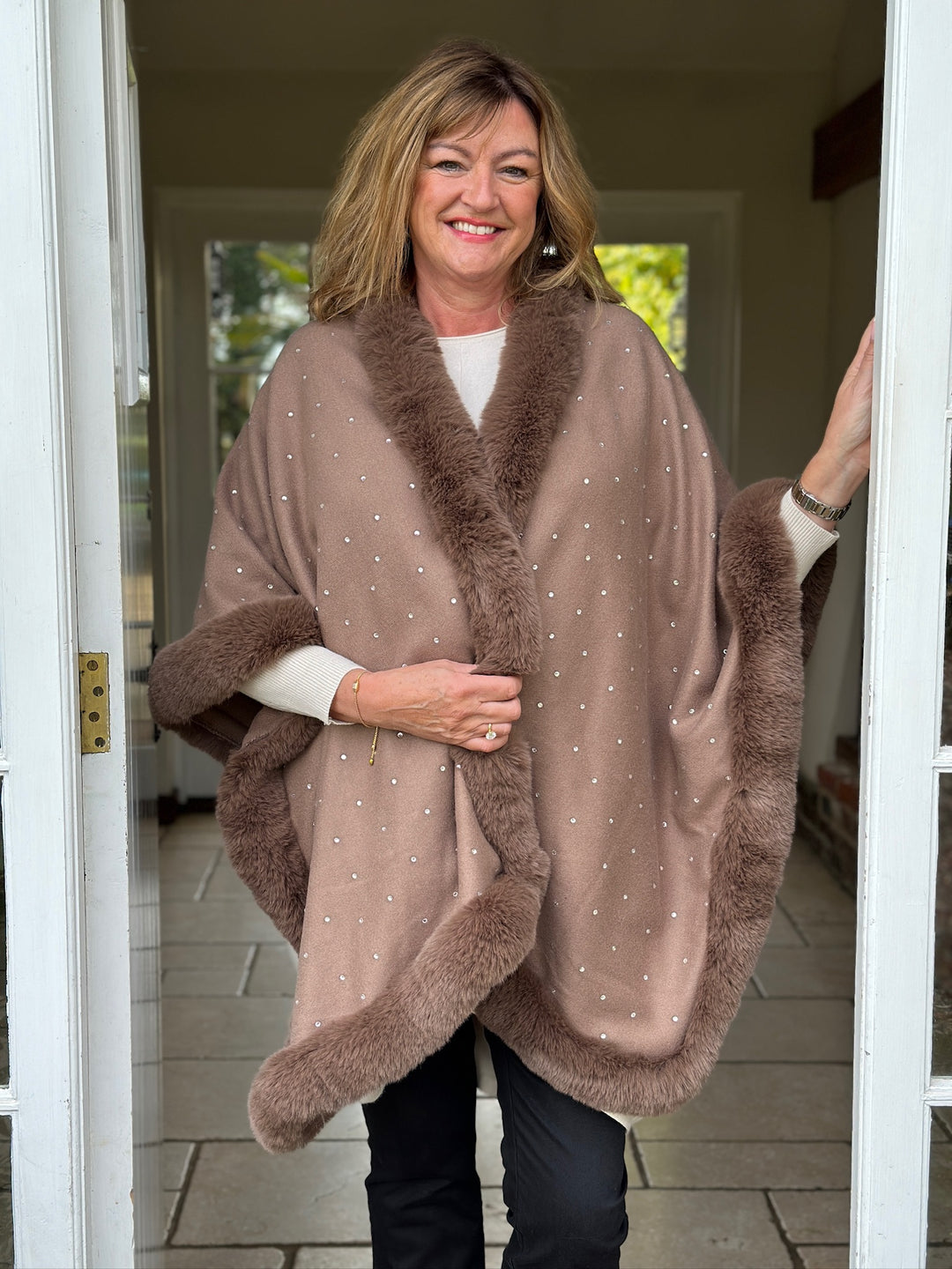 Sparkle Faux Fur Wrap | Chocolate