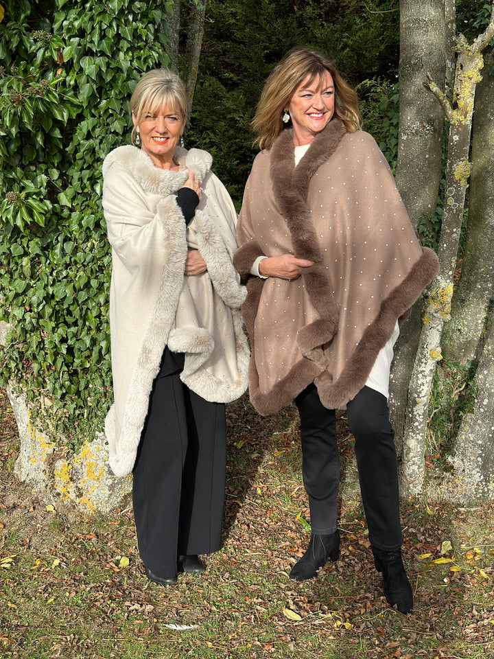 Sparkle Faux Fur Wrap | Chocolate