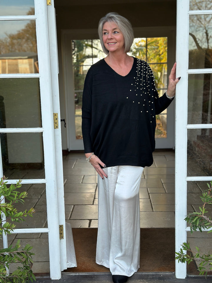 Scattered Embellished Knit Top | Black